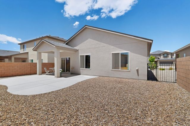 150 Spectrum Avenue SW, Rio Rancho, NM 87124