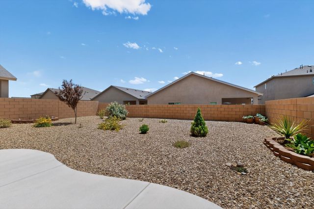 150 Spectrum Avenue SW, Rio Rancho, NM 87124