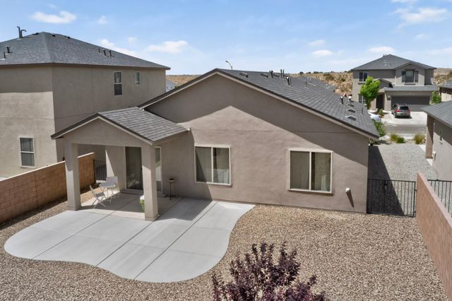 150 Spectrum Avenue SW, Rio Rancho, NM 87124