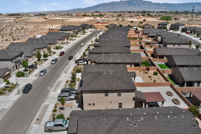 150 Spectrum Avenue SW, Rio Rancho, NM 87124