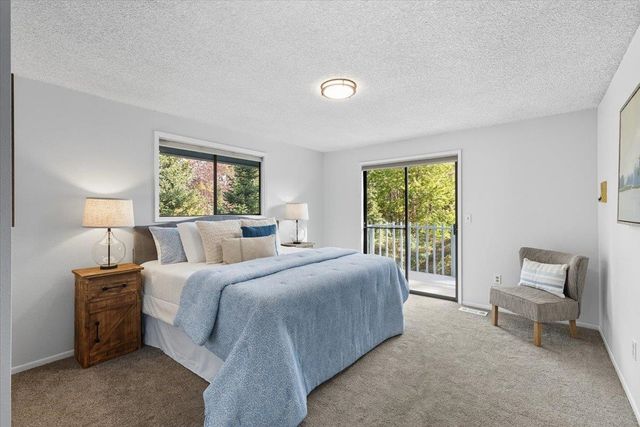 1221 S Garry Rd, Liberty Lake, WA 99019