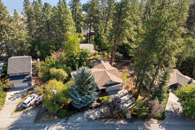 1221 S Garry Rd, Liberty Lake, WA 99019