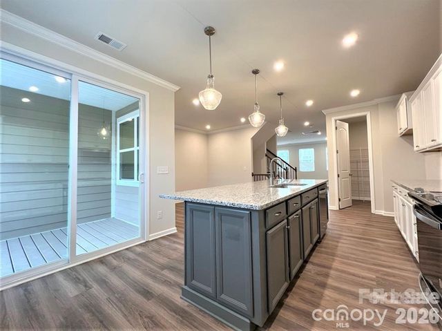 16628 Summers Walk Boulevard, Davidson, NC 28036