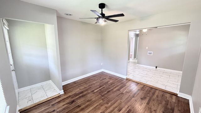2351 E CABLE ST, Memphis, TN 38114