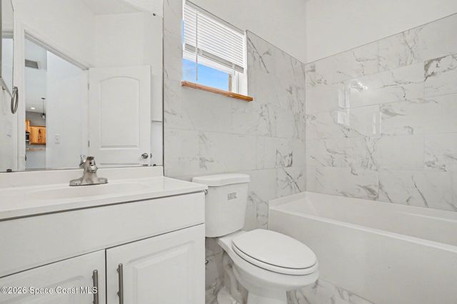 416 La Veta Drive, West Melbourne, FL 32904