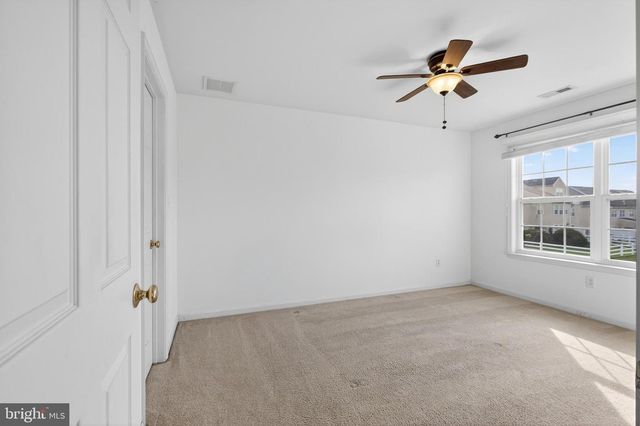 24 SPRINGFIELD CIR, Middletown, DE 19709