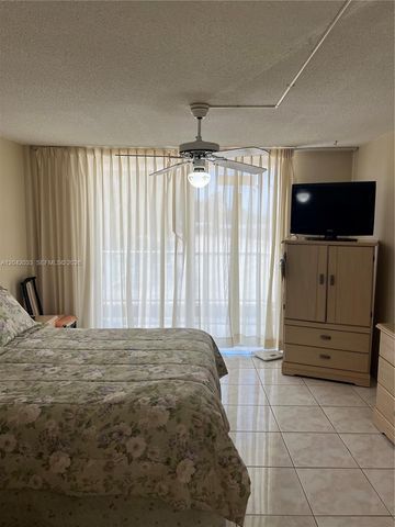 1351 NE Miami Gardens Drive 222E, Miami, FL 33179