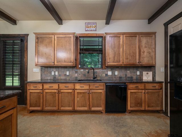 17332 Pintail Dr., Flint, TX 75762
