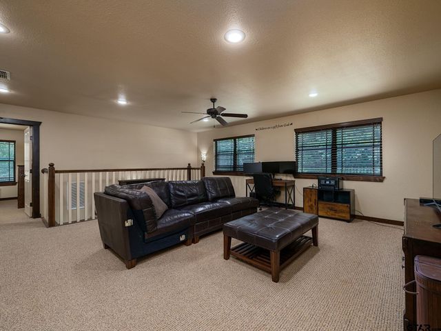 17332 Pintail Dr., Flint, TX 75762