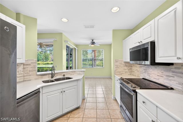 21301 Pelican Sound DR 102, Estero, FL 33928