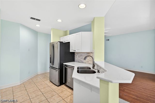 21301 Pelican Sound DR 102, Estero, FL 33928