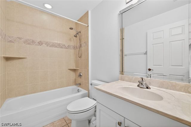 21301 Pelican Sound DR 102, Estero, FL 33928