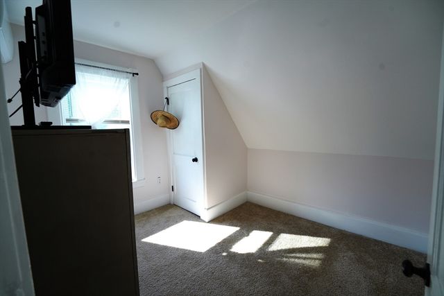257 Lynnfield St, Lynn, MA 01904