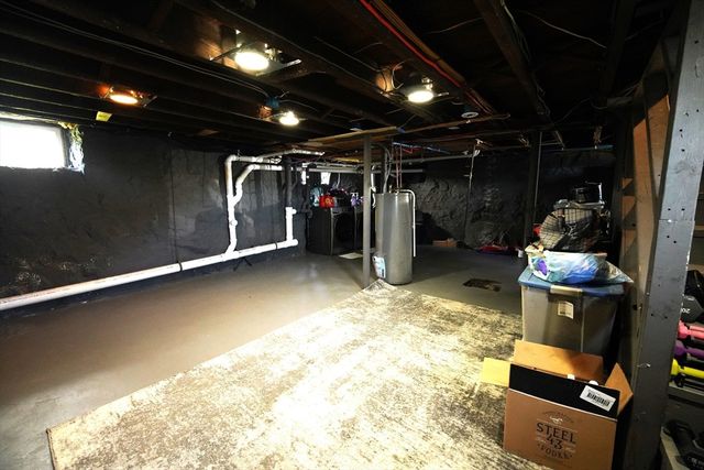 257 Lynnfield St, Lynn, MA 01904
