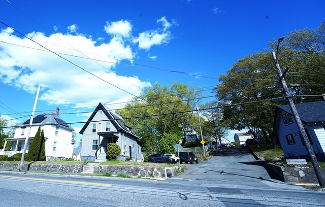 257 Lynnfield St, Lynn, MA 01904