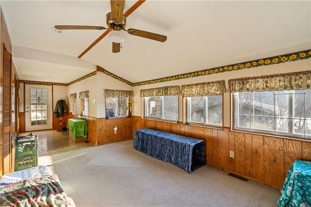 48 Vesta St, Centerville, PA 15429