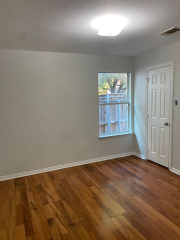 1334 Falcon Drive, Dallas, TX 75051