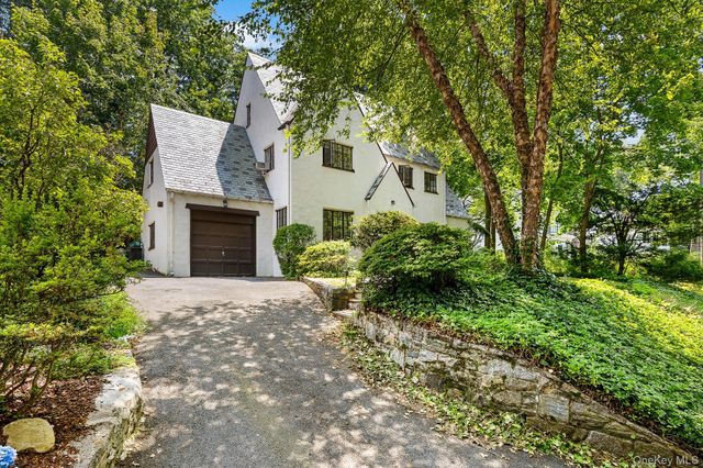 10 River Road, Scarsdale, NY 10583