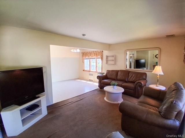 37 Acorn Place, Lynbrook, NY 11563