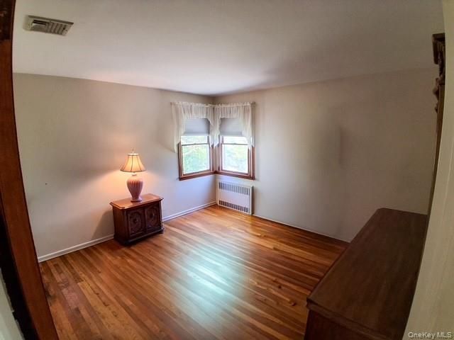 37 Acorn Place, Lynbrook, NY 11563