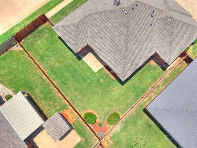 721 EASTVIEW Drive, Yukon, OK 73099