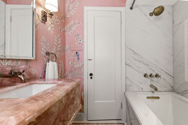 6939 Santa Monica Drive, Dallas, TX 75223