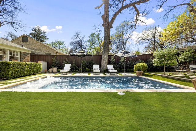 6939 Santa Monica Drive, Dallas, TX 75223