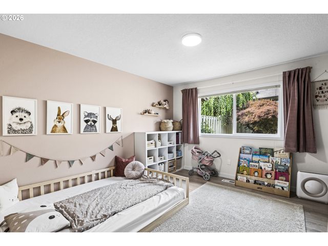 6286 Preakness Dr, West Linn, OR 97068