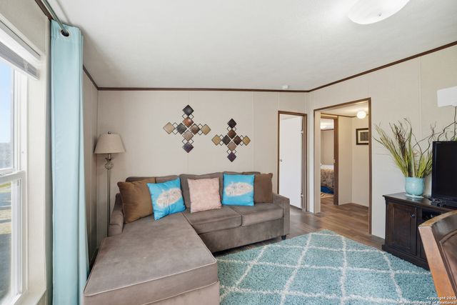 219 Private Road 1523, Bandera, TX 78003