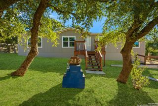 219 Private Road 1523, Bandera, TX 78003