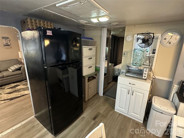 138 Marina Drive, New London, NC 28127