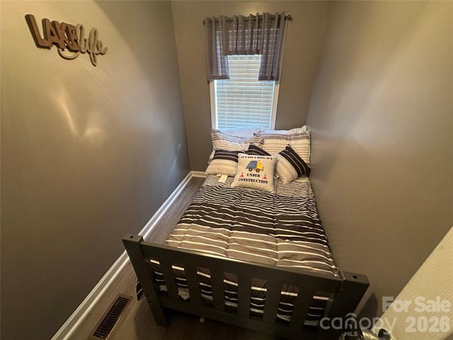 138 Marina Drive, New London, NC 28127