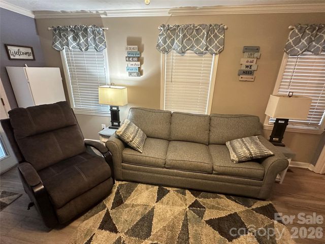 138 Marina Drive, New London, NC 28127