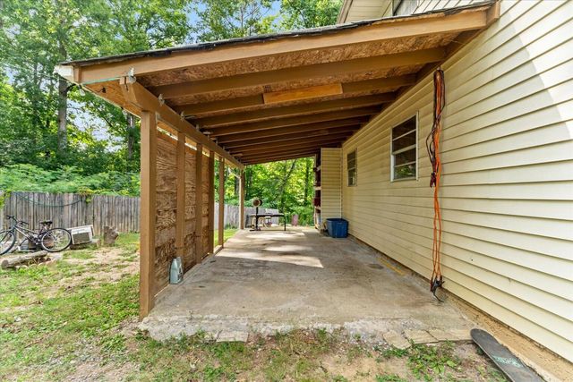 256 Cheyenne Trail NW, Dalton, GA 30721