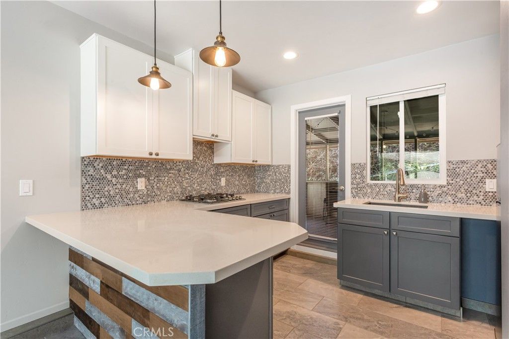 Image 50 of property listing at 10635 Queen, La Mesa, CA 91941