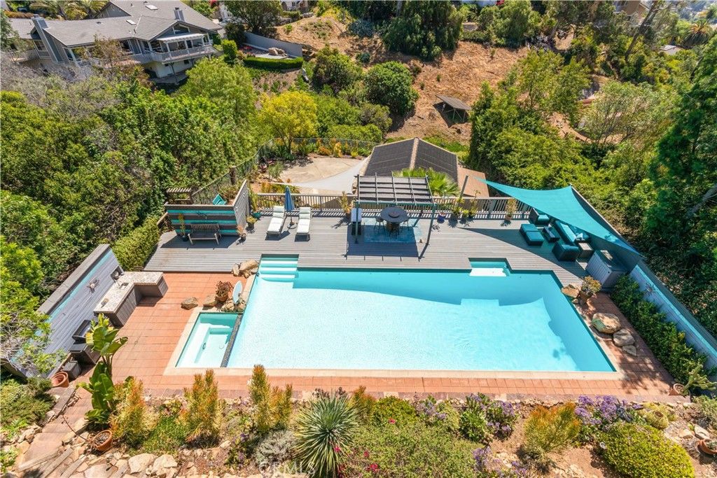 Image 56 of property listing at 10635 Queen, La Mesa, CA 91941