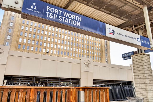 221 W Lancaster Avenue 3011, Fort Worth, TX 76102
