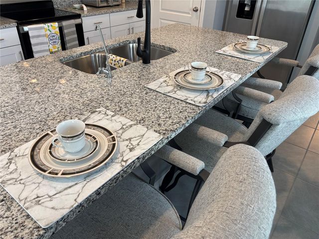 622 AUTUMN BREEZE STREET, Deland, FL 32724