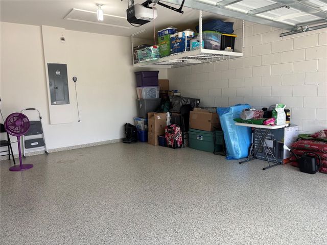 622 AUTUMN BREEZE STREET, Deland, FL 32724