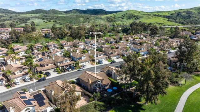 17 Sillero, Rancho Santa Margarita, CA 92688