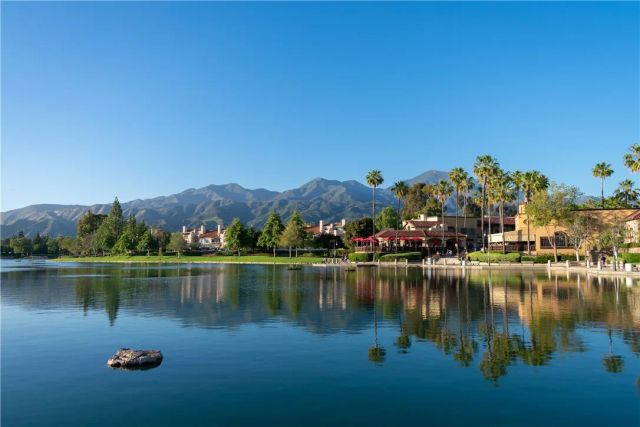 17 Sillero, Rancho Santa Margarita, CA 92688