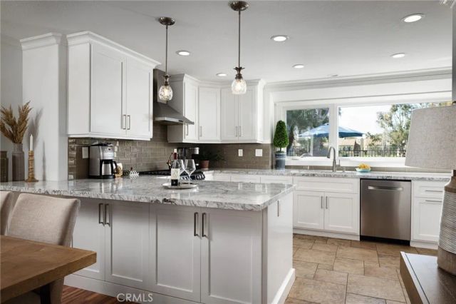 17 Sillero, Rancho Santa Margarita, CA 92688