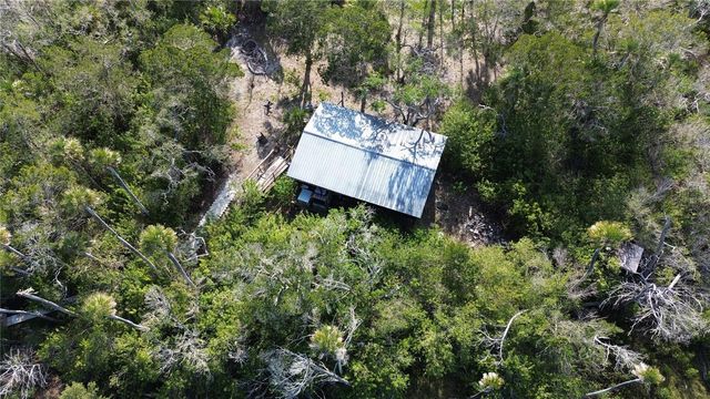 7472 W THUNDERBIRD ISLAND, Homosassa, FL 34448