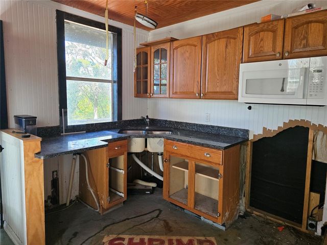 7472 W THUNDERBIRD ISLAND, Homosassa, FL 34448