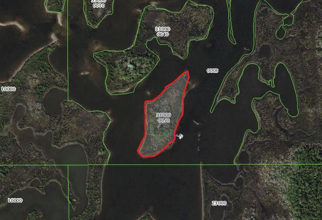7472 W THUNDERBIRD ISLAND, Homosassa, FL 34448