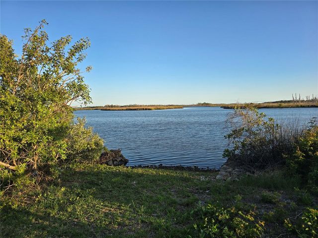 7472 W THUNDERBIRD ISLAND, Homosassa, FL 34448