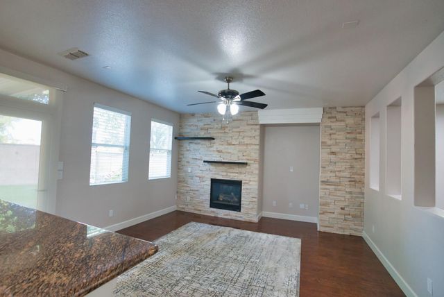 7308 Poseidon Ct, Citrus Heights, CA 95621