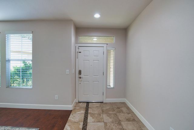 7308 Poseidon Ct, Citrus Heights, CA 95621