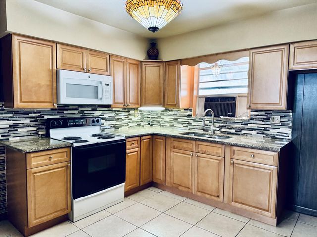1788 SW 8th St, Okeechobee, FL 34974