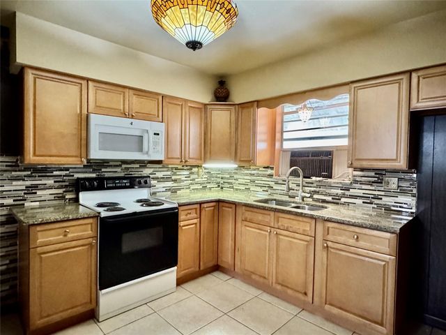 1788 SW 8th St, Okeechobee, FL 34974